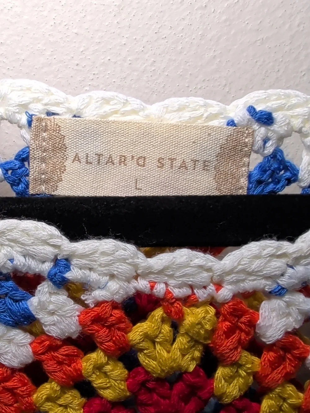 Altar'd State Crochet Granny Square Cropped Tank Top Multicolor Women's Size L - Picture 2 of 5